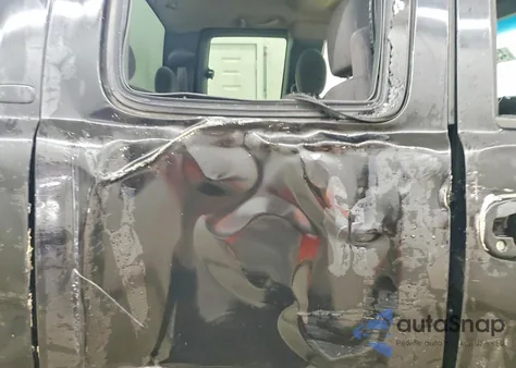 2001 Chevrolet Silverado K1500 из США, поврежденный, VIN 2GCEK19T711392225